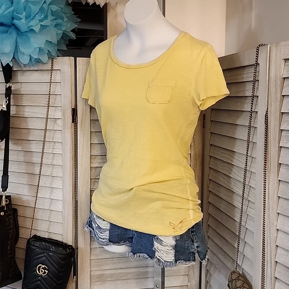 American Eagle brand TSHIRT - Picture 2 of 8